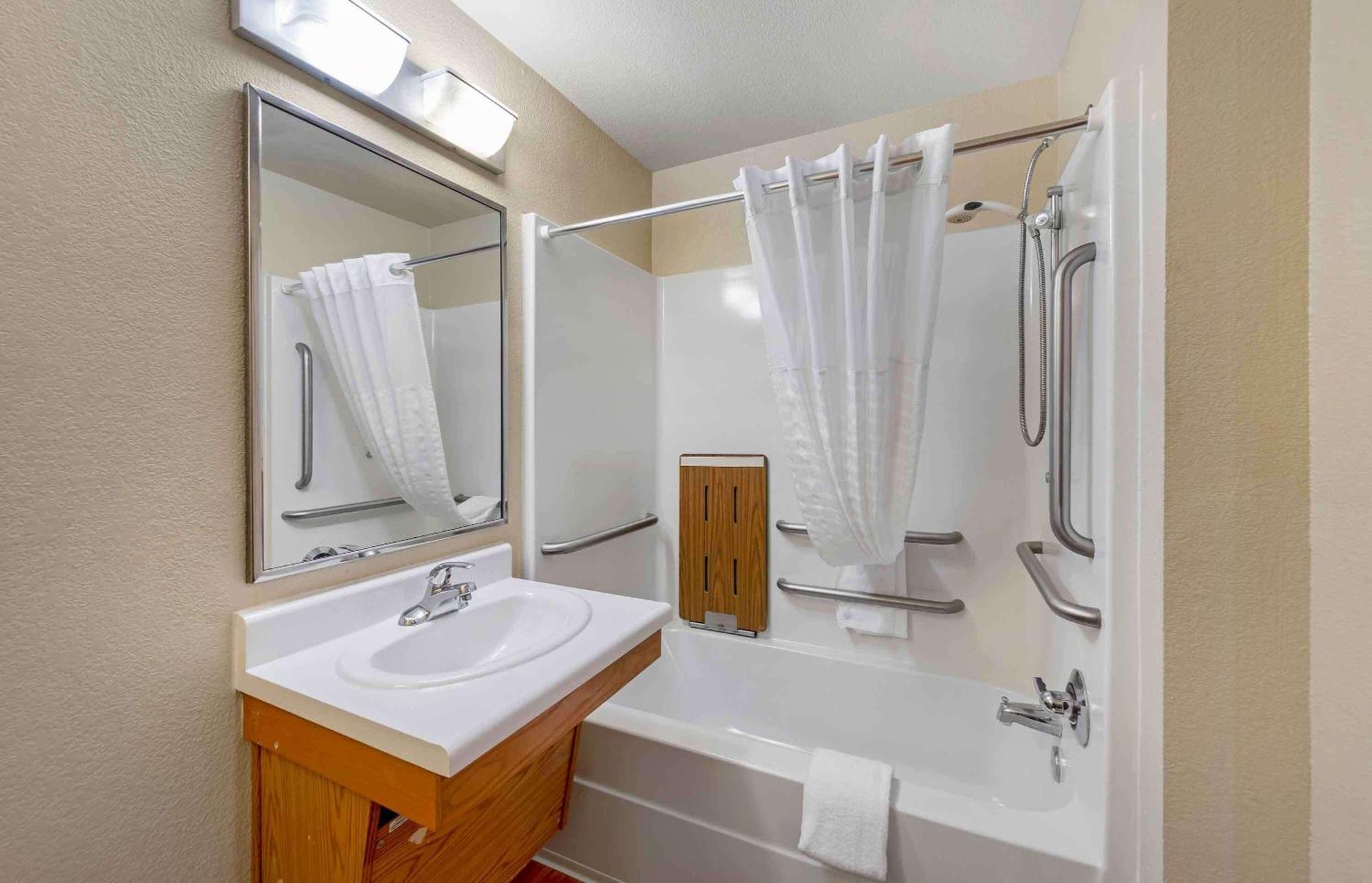 Extended Stay America Select Suites - Atlanta - Chamblee Habersham Exterior foto